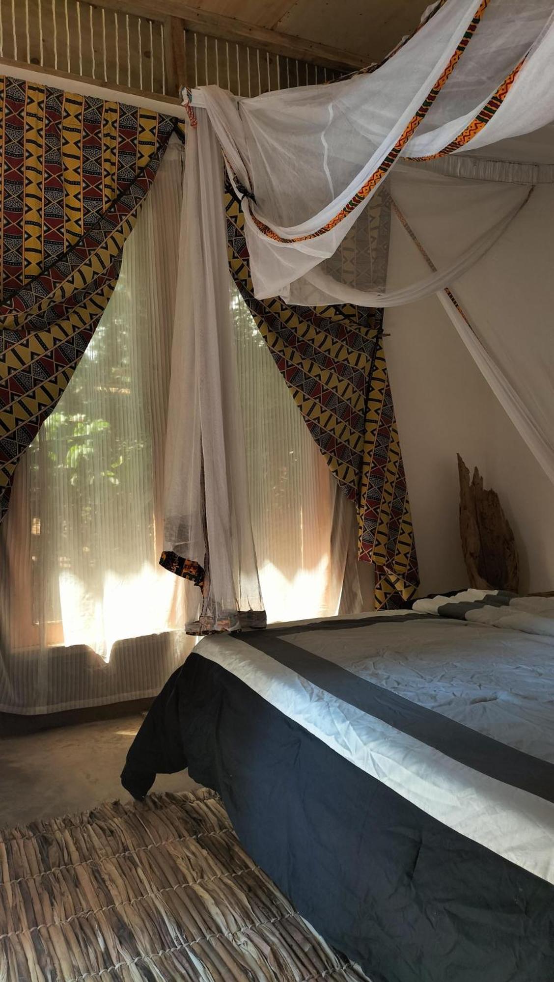 Backyard Hostel Μόσι Εξωτερικό φωτογραφία